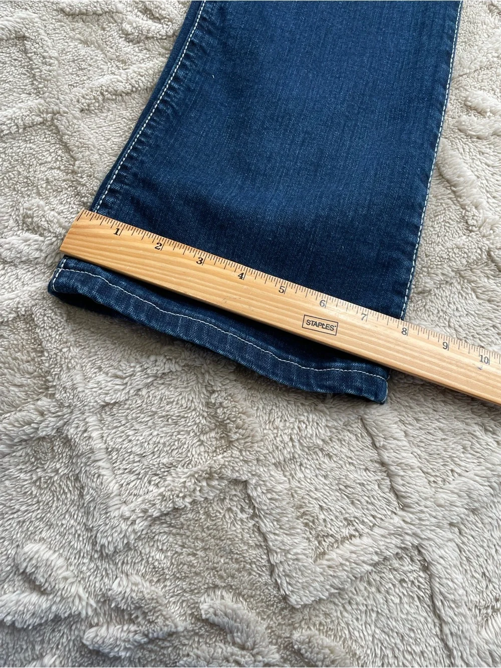 Wrangler Dark Indigo Flare Jeans W/ White Stitching ~ Sz‎ 5/6 Q Baby Jeans